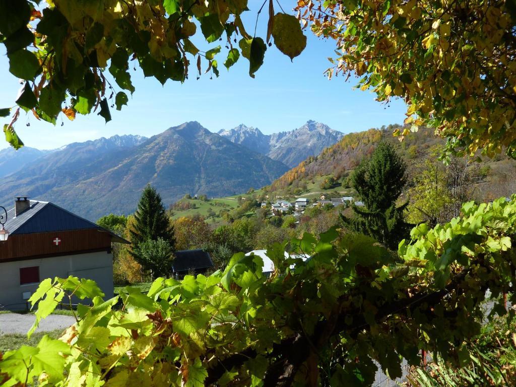 Hotel Le Beausejour Saint-Francois-Longchamp Bagian luar foto
